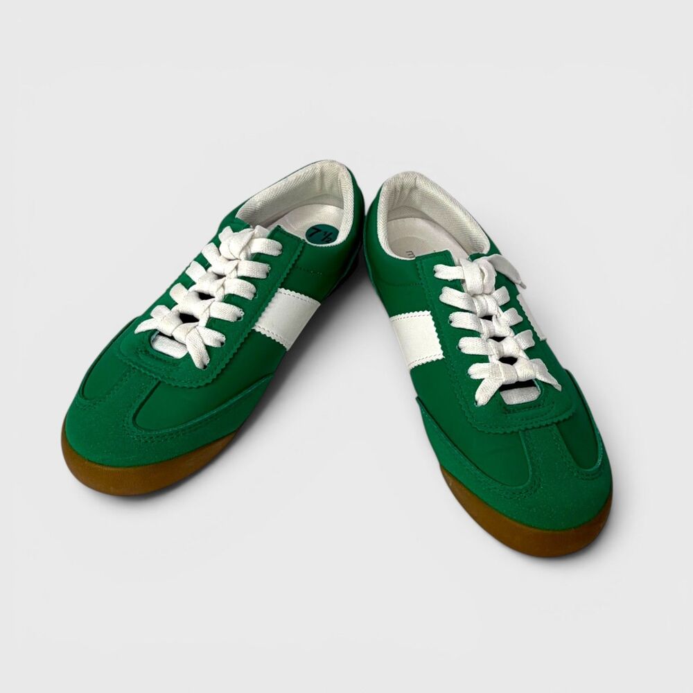 Madden Girl Green & White Retro-Style Sneakers Size 7.5